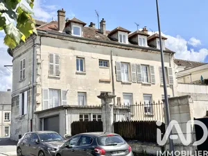 Apartment in Pont-Sainte-Maxence (60700)