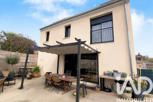 Maison à Gressey (78550)