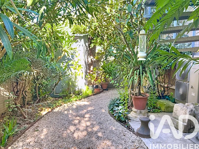 Immeuble 2 pièces 255 m² · à Plan-d'Orgon · 255 m² · 298 000 €