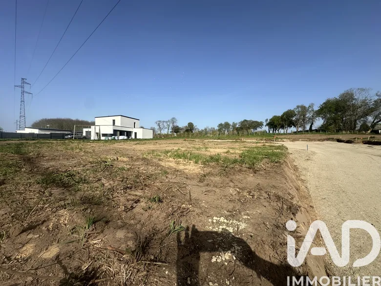 Terrain 449 m² · à Ploubezre · 63 270 €