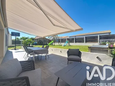 House in Sainte-Pazanne (44680)