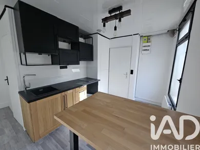 Apartment in Beaumont-sur-Oise (95260)