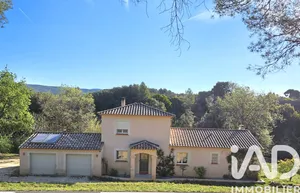 House in La Cadière-d'Azur (83740)