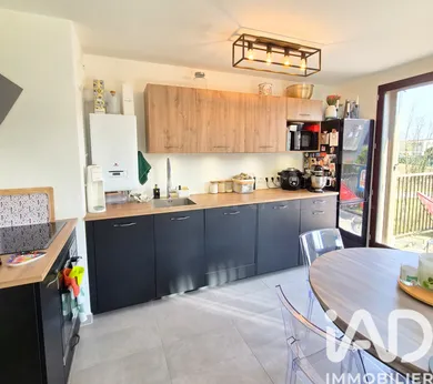 Apartment in Senlis (60300)