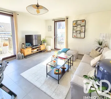 Apartment in Senlis (60300)