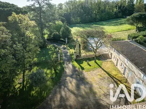 Maison à François (79260)