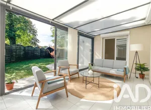 Maison traditionnelle à Sainte-Luce-sur-Loire (44980)