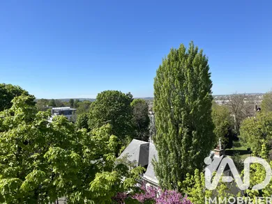 Apartment in Rueil-Malmaison (92500)