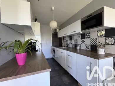 Appartement à Bordeaux (33200)