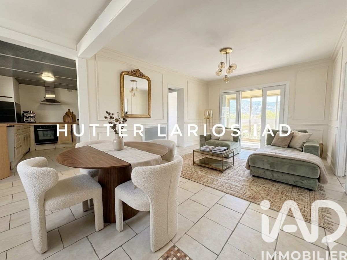 Vente appartement à Toulon (83200) : appartement 5 pièces 88 m² - 1992638