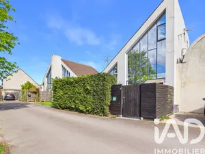 House in Périgny (94520)