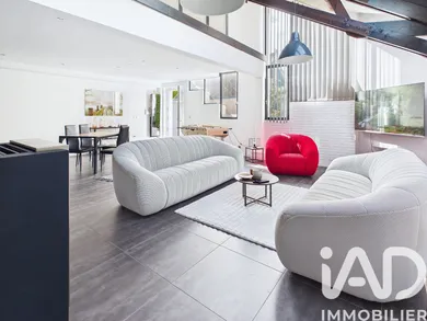 House in Périgny (94520)