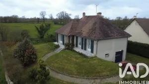 Pavillon à Périers (50190)