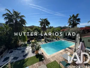 Traditional house in La Crau (83260)