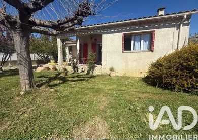 Maison traditionnelle à Les Angles (30133)