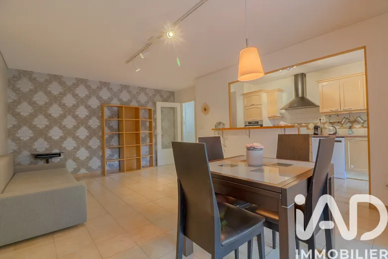 Appartement 3 pièces 67 m² · à Marseille · 67 m² · 300 000 €