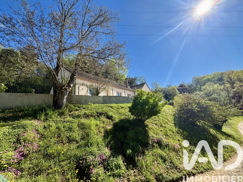 Maison 4 pièces 130 m² · à Sarlat-la-Canéda · 130 m² · 250 000 €