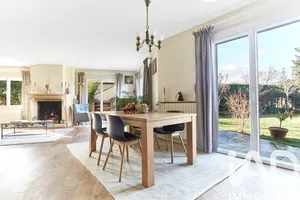 Maison à Croissy-sur-Seine (78290)