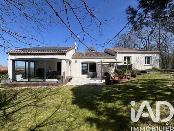 Vente maison à Graulhet (81300) : maison de ville 6 pièces 135 m² — 8