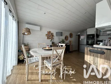 Cottage in Le Castellet (83330)