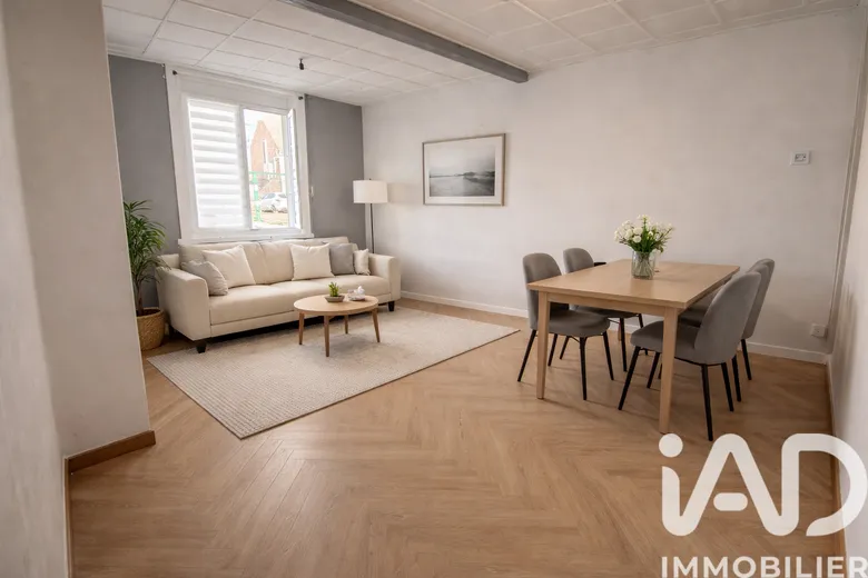 Maison 6 pièces 125 m² · à Montigny-en-Gohelle · 125 m² · 160 000 €