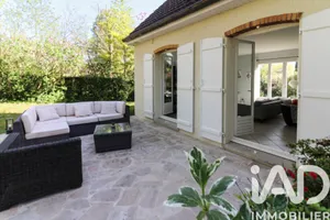 Maison à Villennes-sur-Seine (78670)