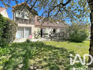House in Limay (78520)