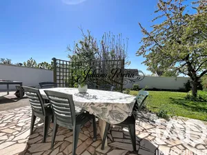 House in Limay (78520)