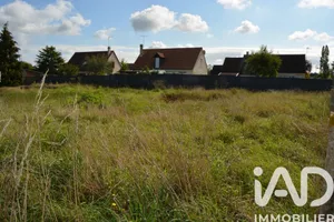 Terrain à bâtir à Parigné-l'Évêque (72250)