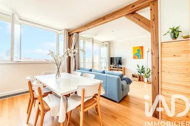 Apartment in Villejuif (94800)