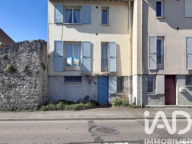 Townhouse in Mantes-la-Jolie (78200)