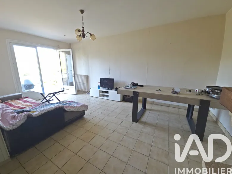 Maison 5 pièces 142 m² · à La Meilleraie-Tillay · 142 m² · 136 900 €