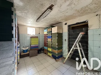 Grange à donchery (08350)