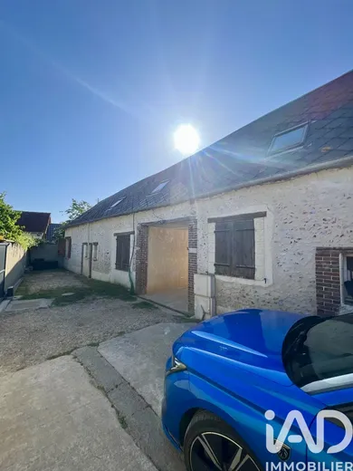 Immeuble à Bois-le-Roi (27220)