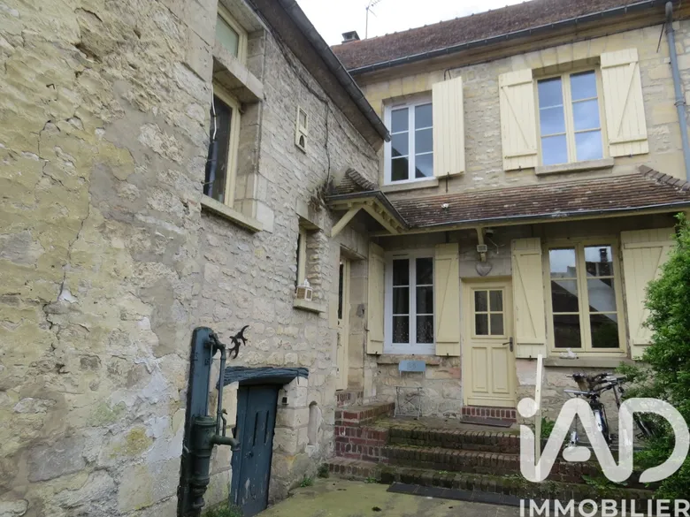 Maison 7 pièces 137 m² · à Liancourt-Saint-Pierre · 137 m² · 259 900 €