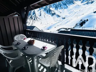 Studio à LA MONGIE (65200)