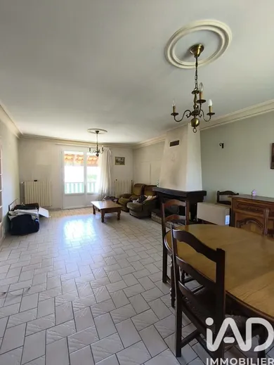House in Saint-Martin-des-Noyers (85140)