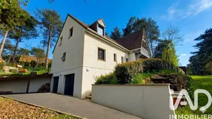 Architectural house in Neufchâtel-Hardelot (62152)