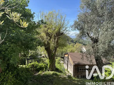Townhouse in Châteauneuf-Grasse (06740)
