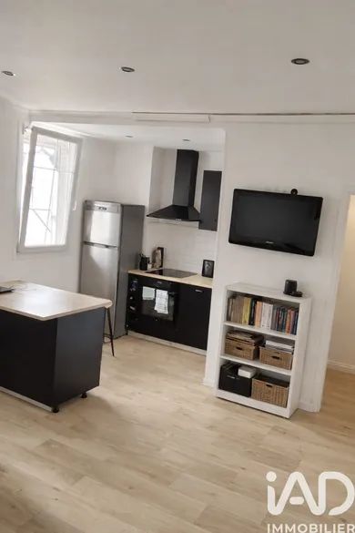 Apartment in Stains (93240)