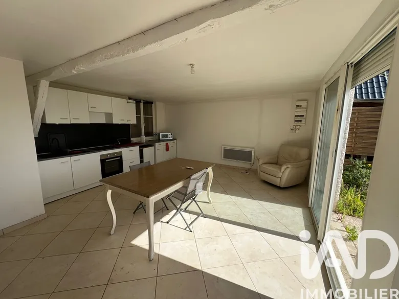 Immeuble 2 pièces 115 m² · à Bois-le-Roi · 114,5 m² · 255 000 €