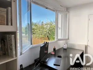 Studio à Bois-Colombes (92270)