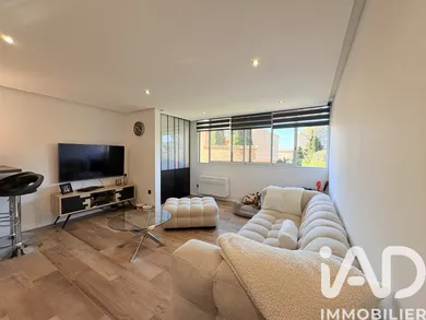 Apartment in Saint-Raphaël (83700)