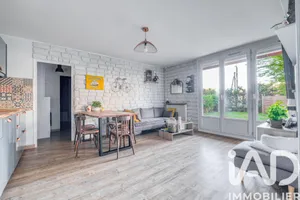 Apartment in Livry-Gargan (93190)