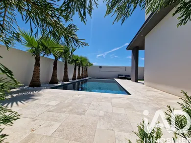 Architectural house in Agde (34300)