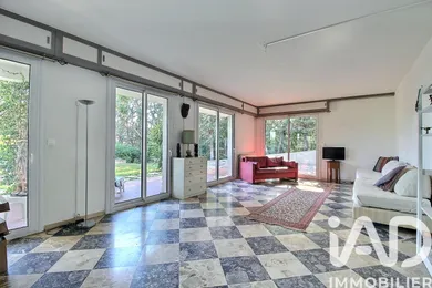 Apartment in Sanary-sur-Mer (83110)
