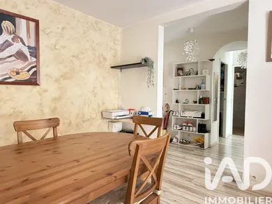 Apartment in Toulon (83100)