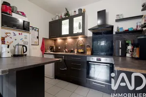 Apartment in Melun (77000)