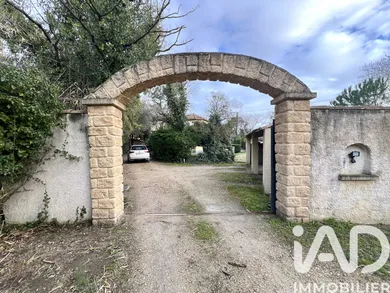House in Saint-Gilles (30800)