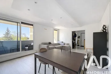 Apartment in Élancourt (78990)